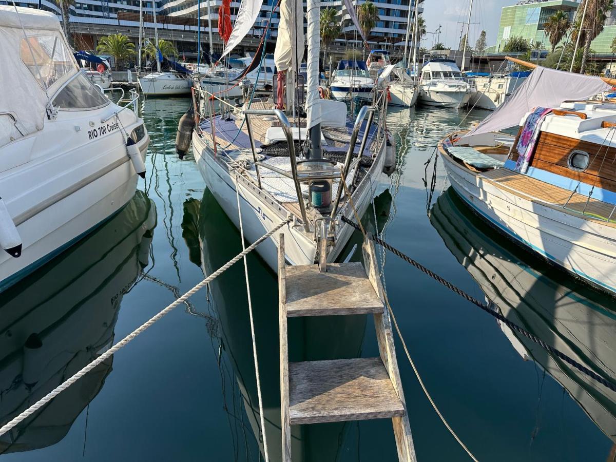 Unique Wooden Sail Yacht + 2 Bikes Included! Hotel Sant Adria de Besos Buitenkant foto